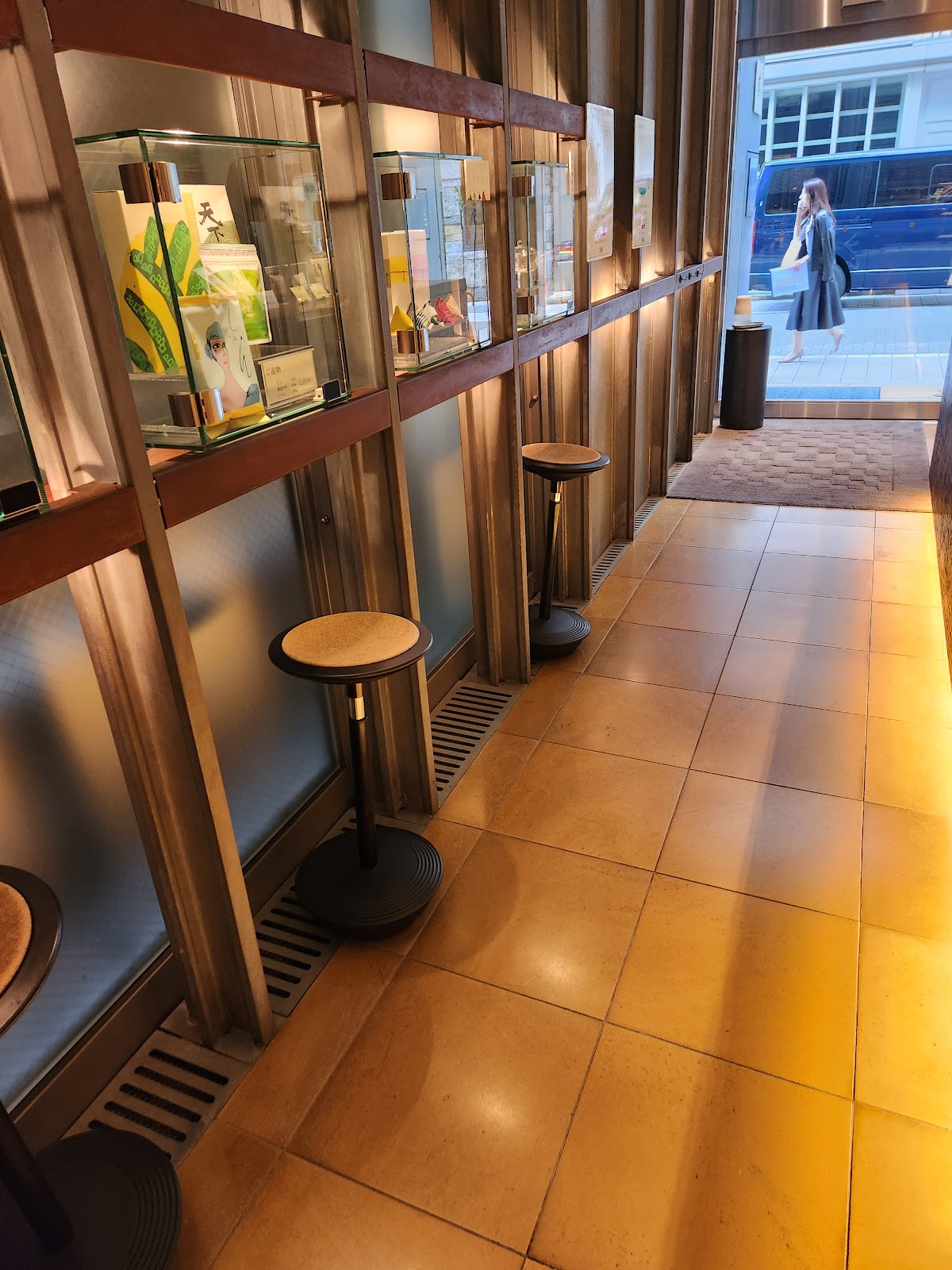 Cha Ginza Uogashimeicha Ginza thumbnail 5