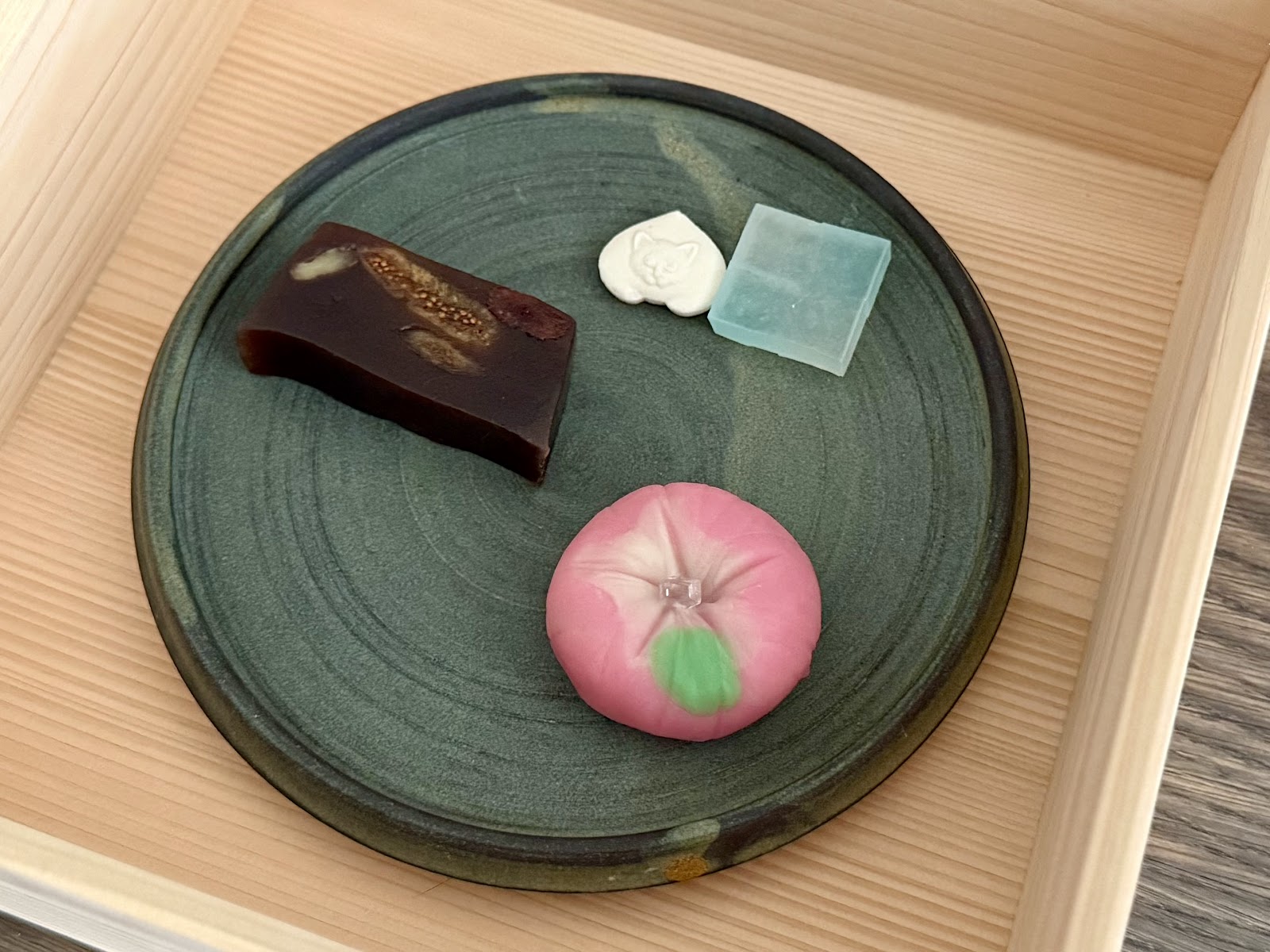 東依（とうい） / 喫茶・ギャラリー・サロン thumbnail 19