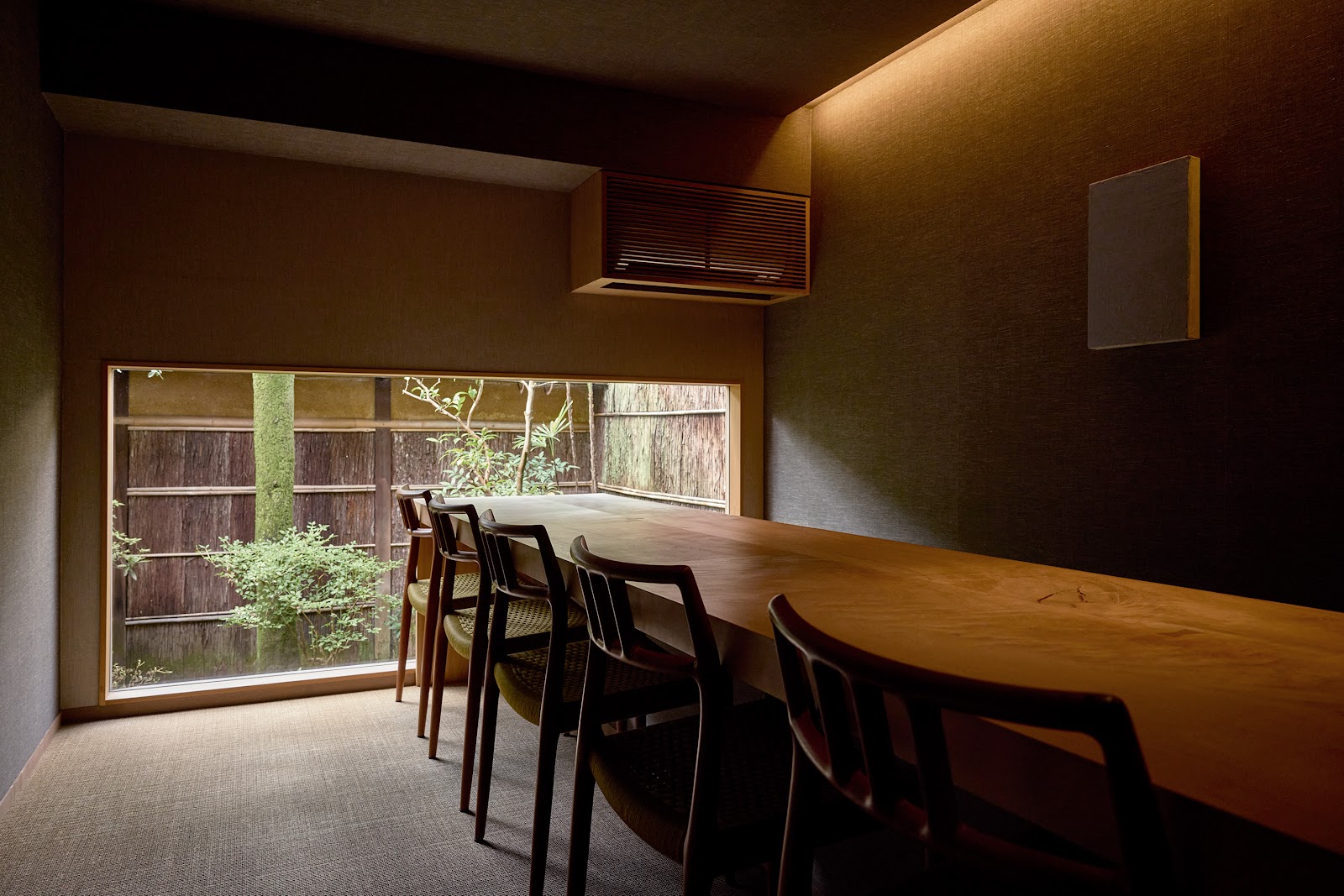 冬夏 tearoom toka / 日日 gallery nichinichi thumbnail 2